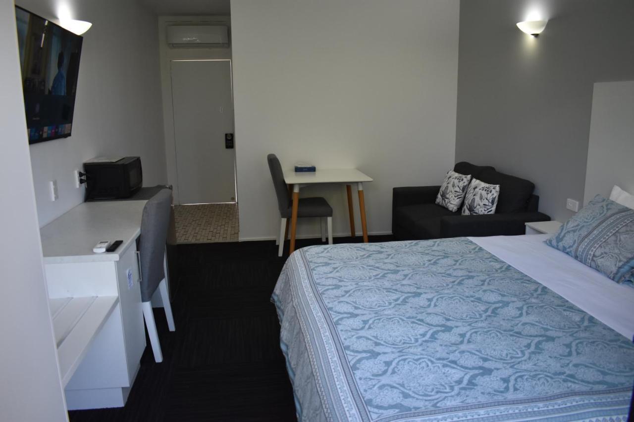 Riviana Motel Deniliquin Exterior foto